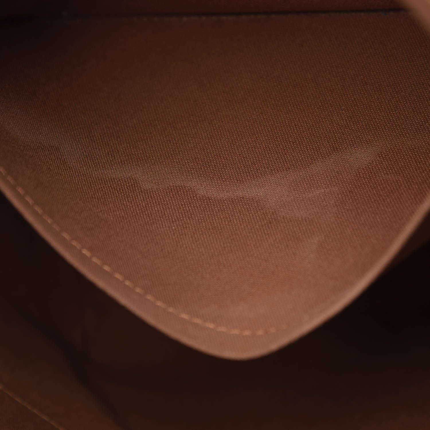 Louis Vuitton Monogram Totally MM 12 of 20