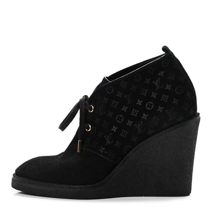 Louis Vuitton Suede Embossed Monogram Frosty Wedge Low Boots 38.5 Black 1 of 7