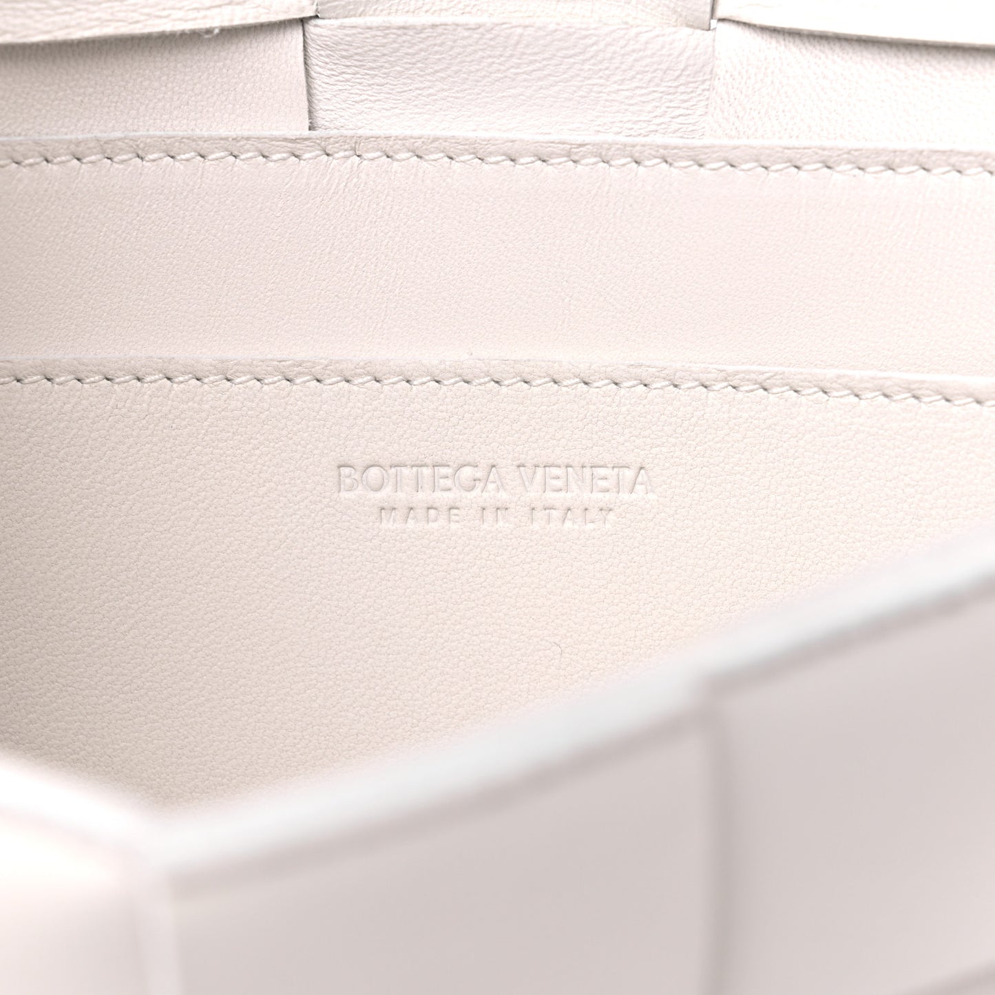Lambskin Maxi Intrecciato Small Cassette Crossbody Bag White