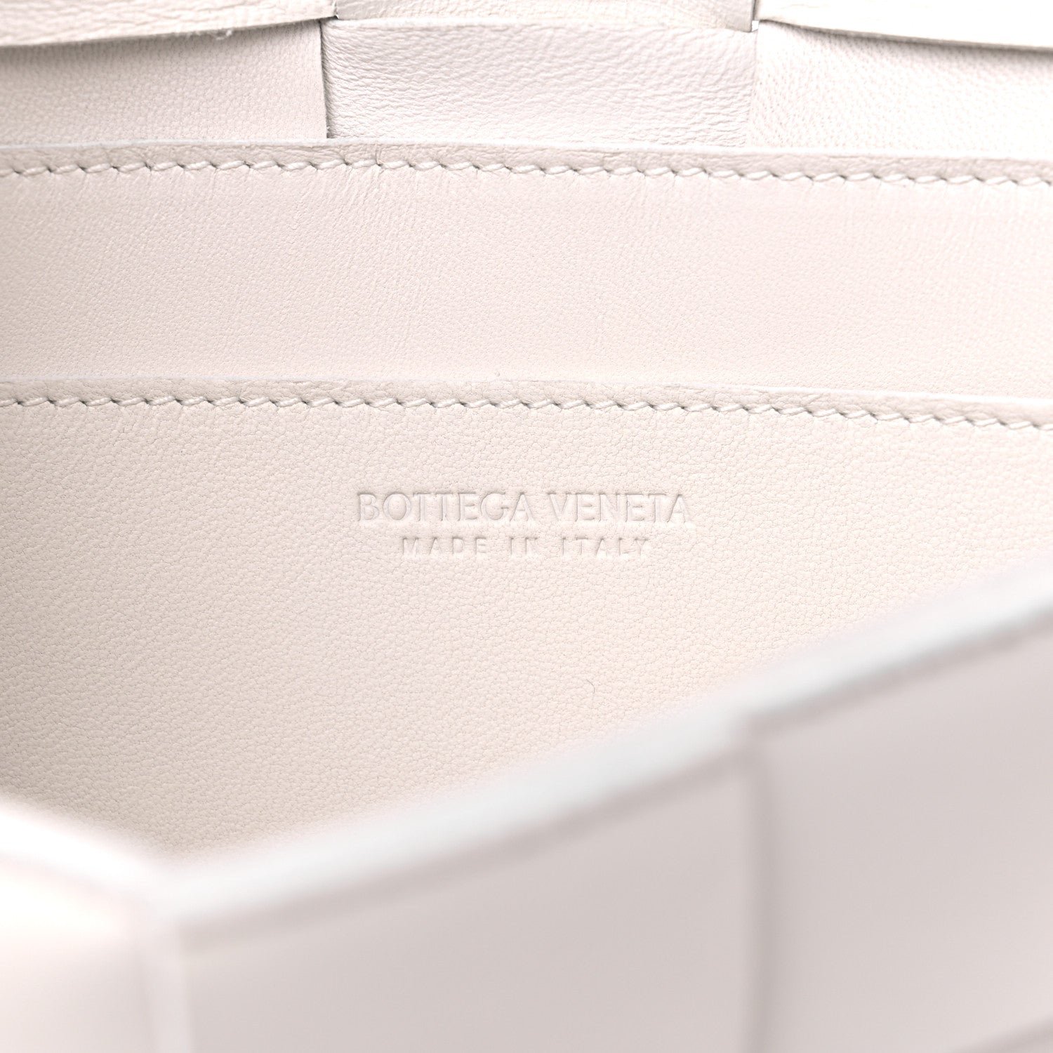 Bottega Veneta Lambskin Maxi Intrecciato Small Cassette Crossbody Bag White 5 of 7