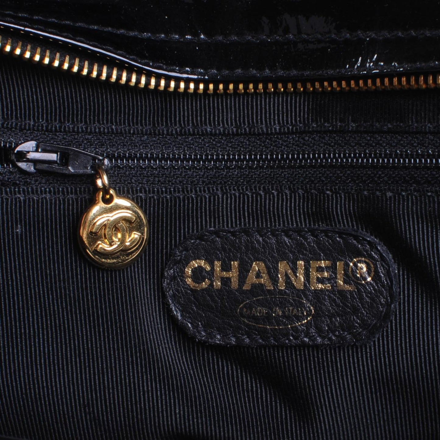 Patent CC Shoulder Bag Black