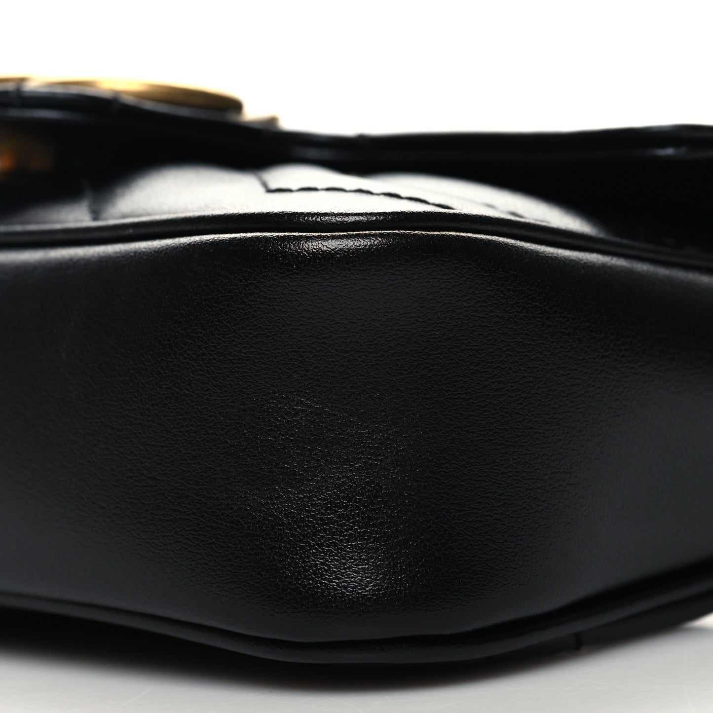 Calfskin Matelasse Super Mini GG Marmont Shoulder Bag Black