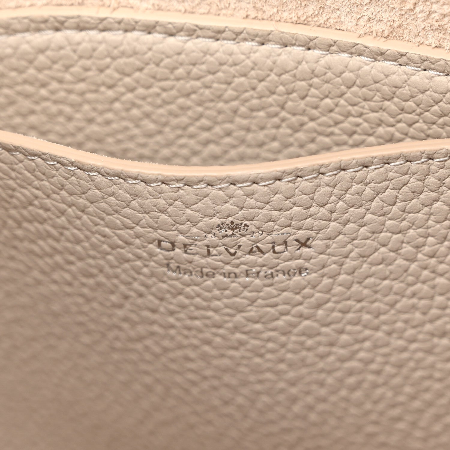 Delvaux Taurillon Soft Pin Hobo GM Sesame 6 of 11
