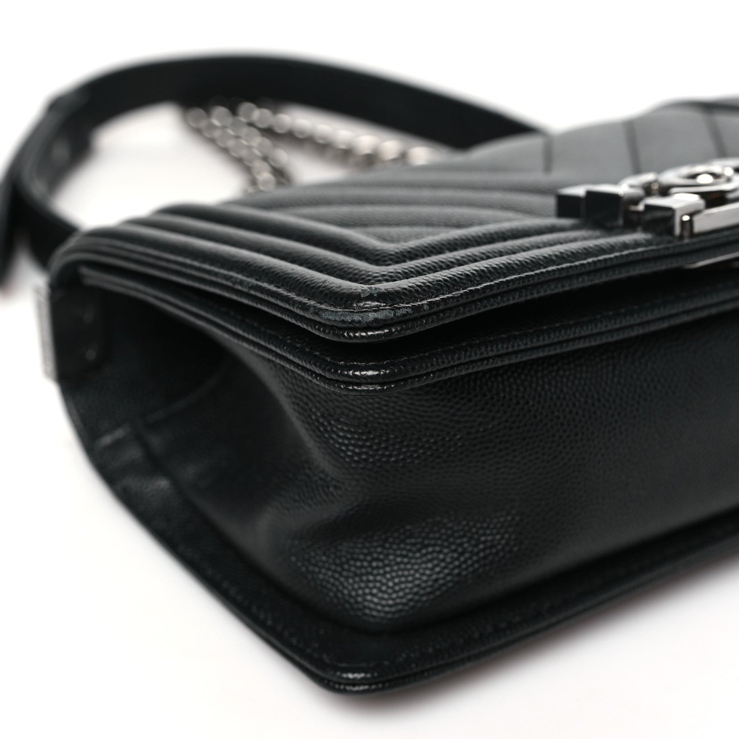 Caviar Chevron Quilted Small Boy Flap Black