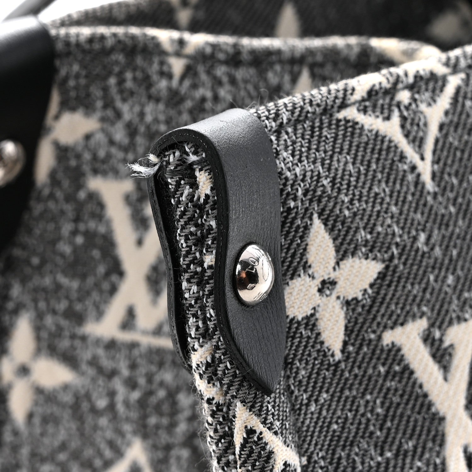Louis Vuitton Monogram Jacquard Denim Onthego MM Black 10 of 10