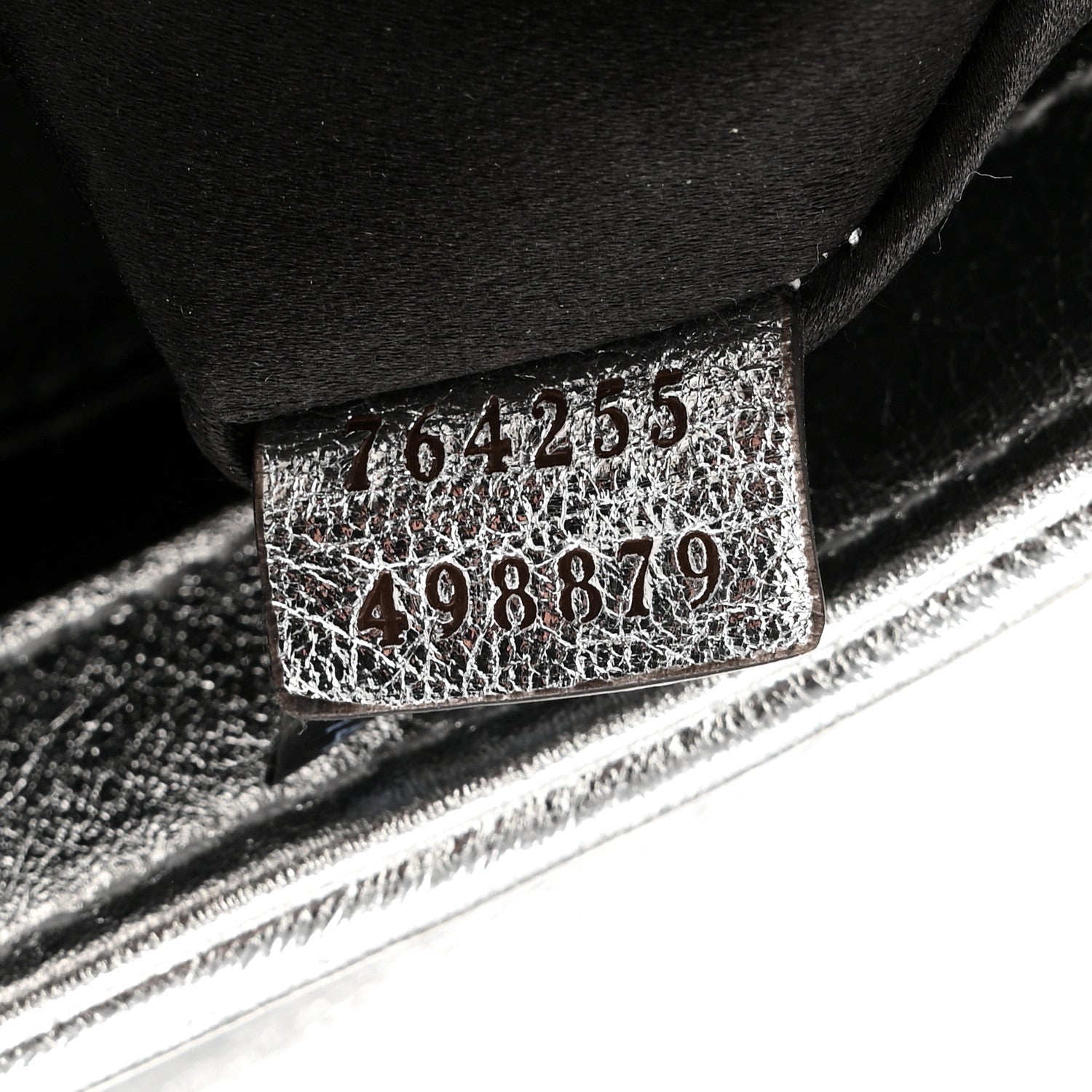 Gucci Metallic Nappa Vertical Matelasse Medium Maxi Horsebit Chain