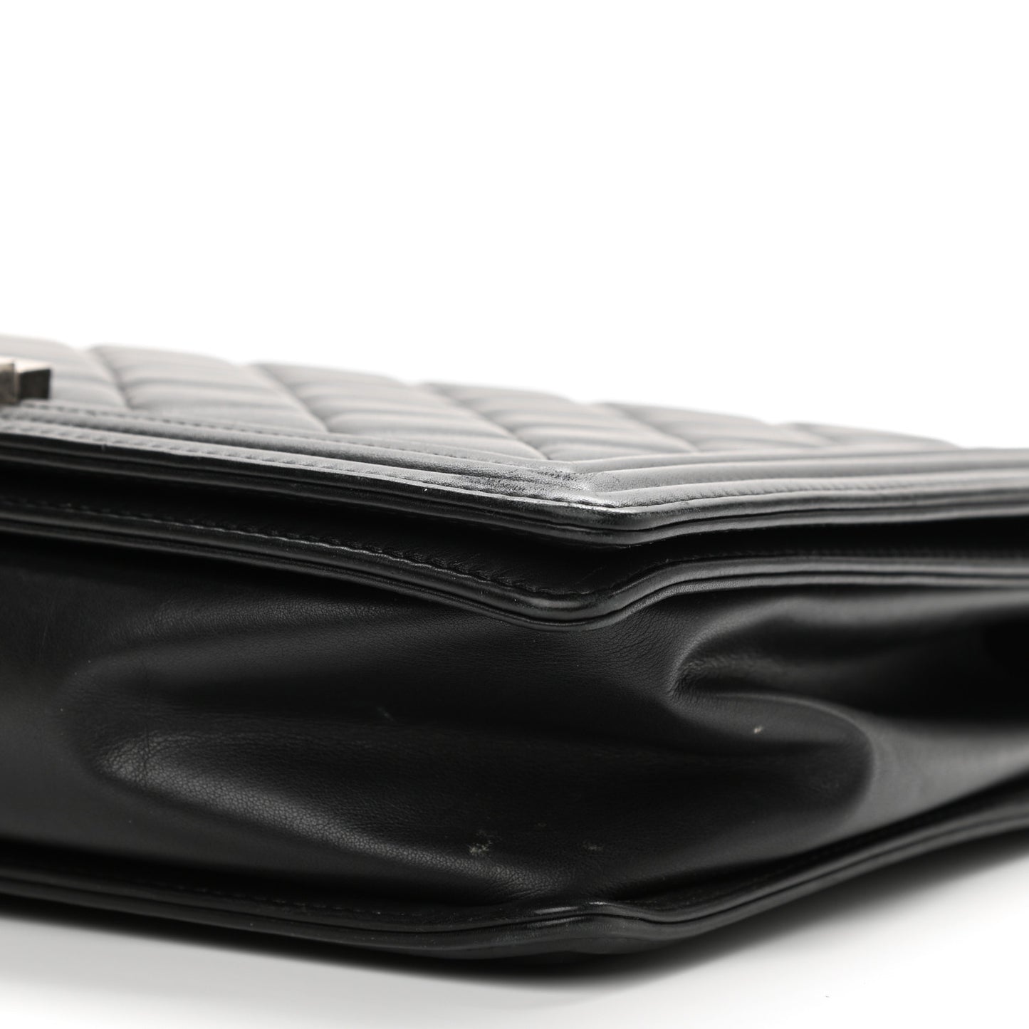 Calfskin Quilted Large Boy Flap Black