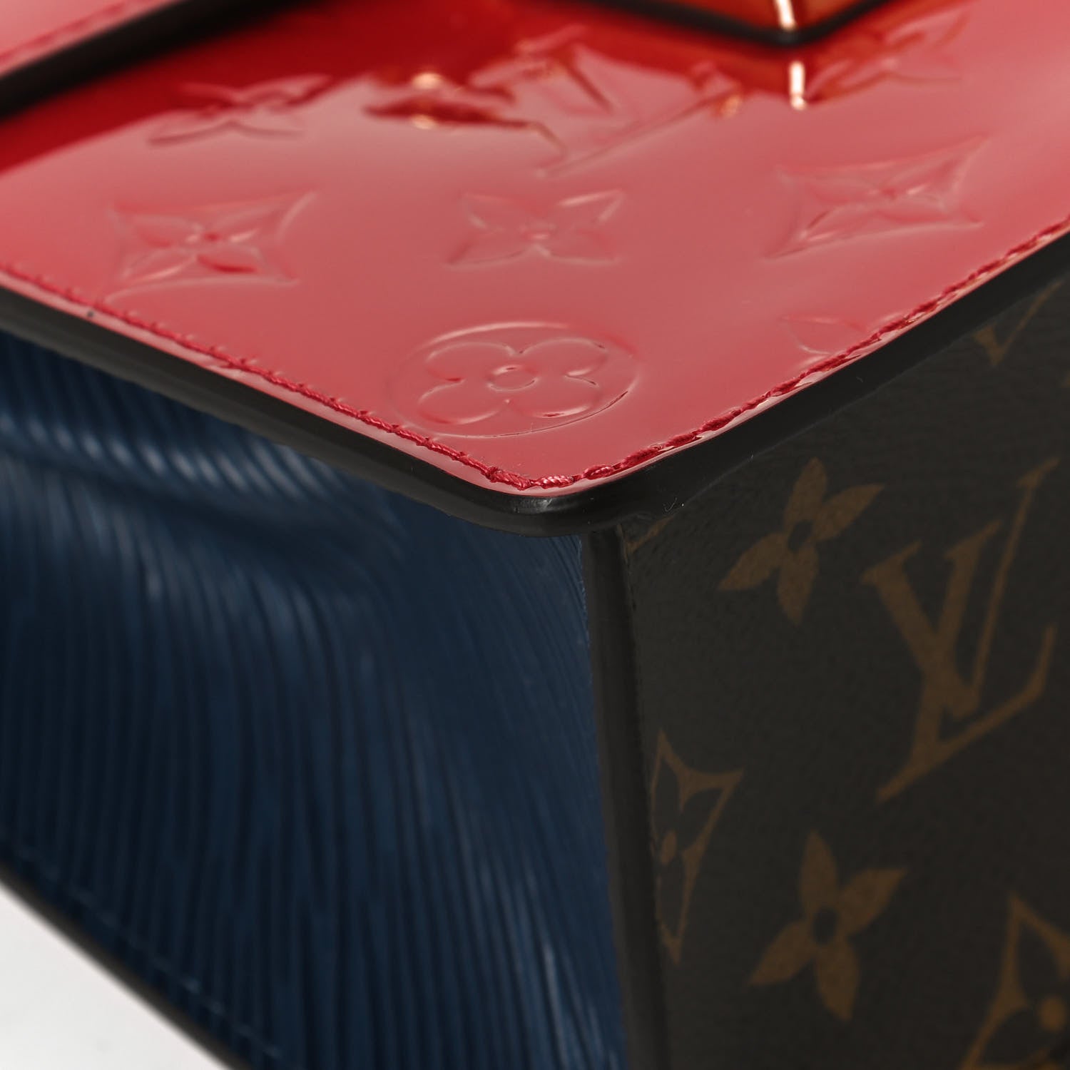 Louis Vuitton Vernis Epi Monogram Spring Street Scarlet 10 of 11