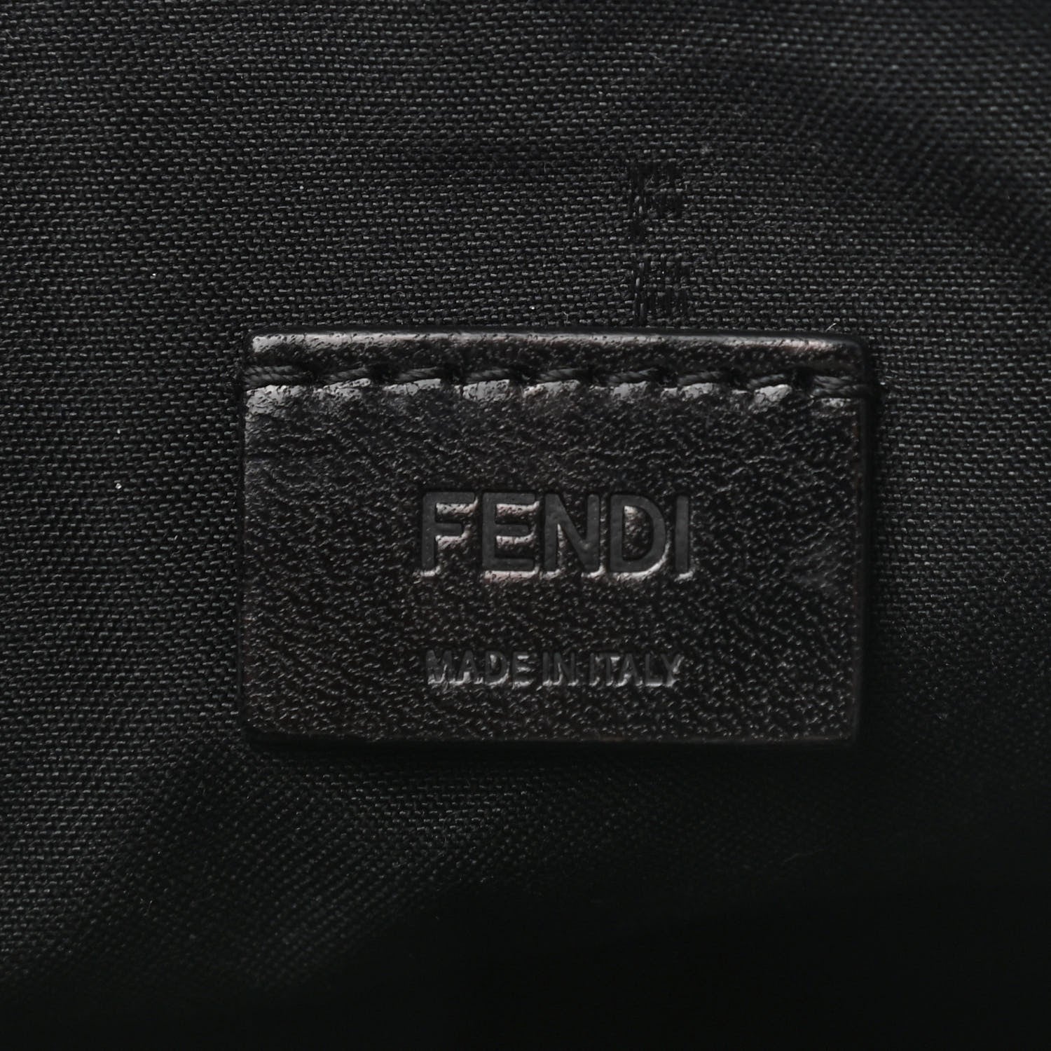 Fendi X FILA Vitello Mania Medium Pyramid Cosmetic Case White Blueberry 6 of 8