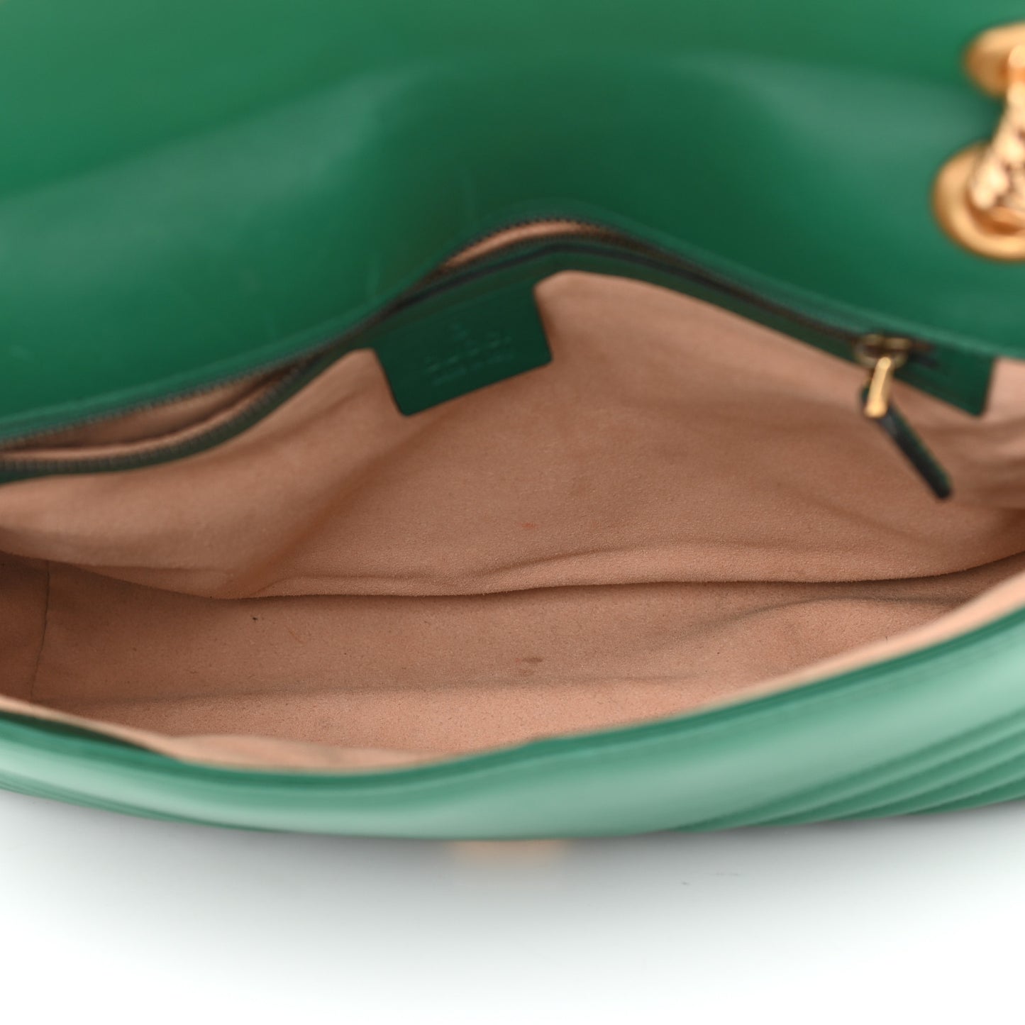 Calfskin Matelasse Medium GG Marmont Shoulder Bag Emerald Green