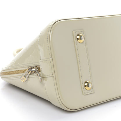 Louis Vuitton Vernis Alma PM Blanc Corail 7 of 8