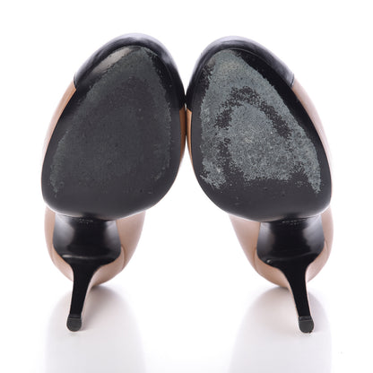 Chanel Lambskin Cap Toe CC Pumps 40 Beige Black 5 of 16