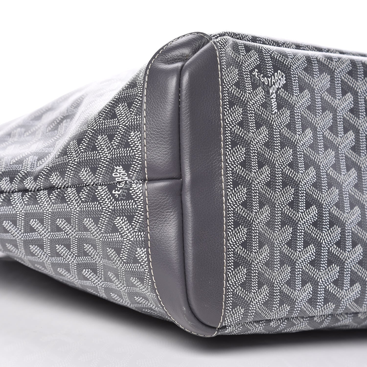 Goyard Goyardine Artois MM Grey 8 of 9