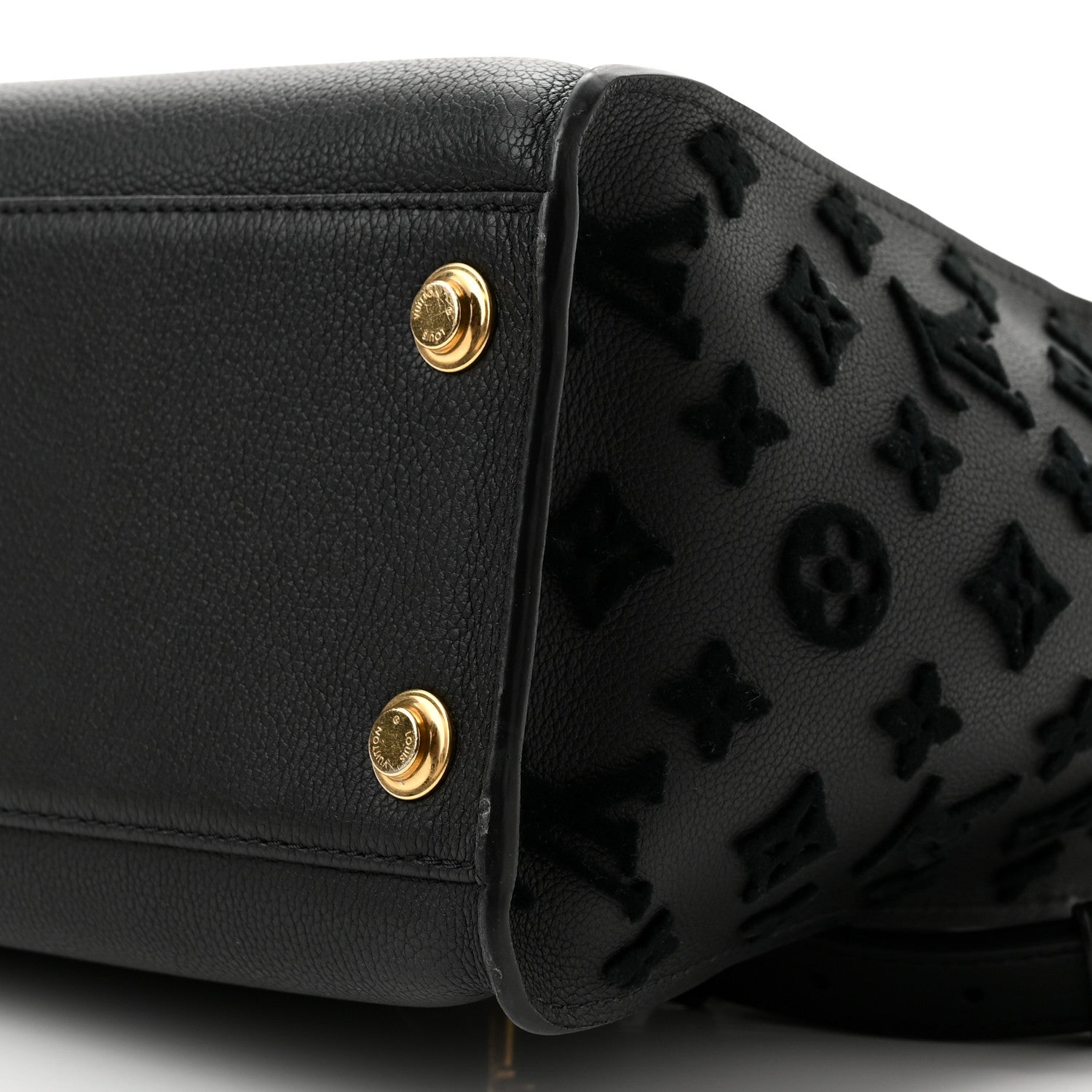 Louis Vuitton Calfskin Monogram Tufting On My Side Black 9 of 9