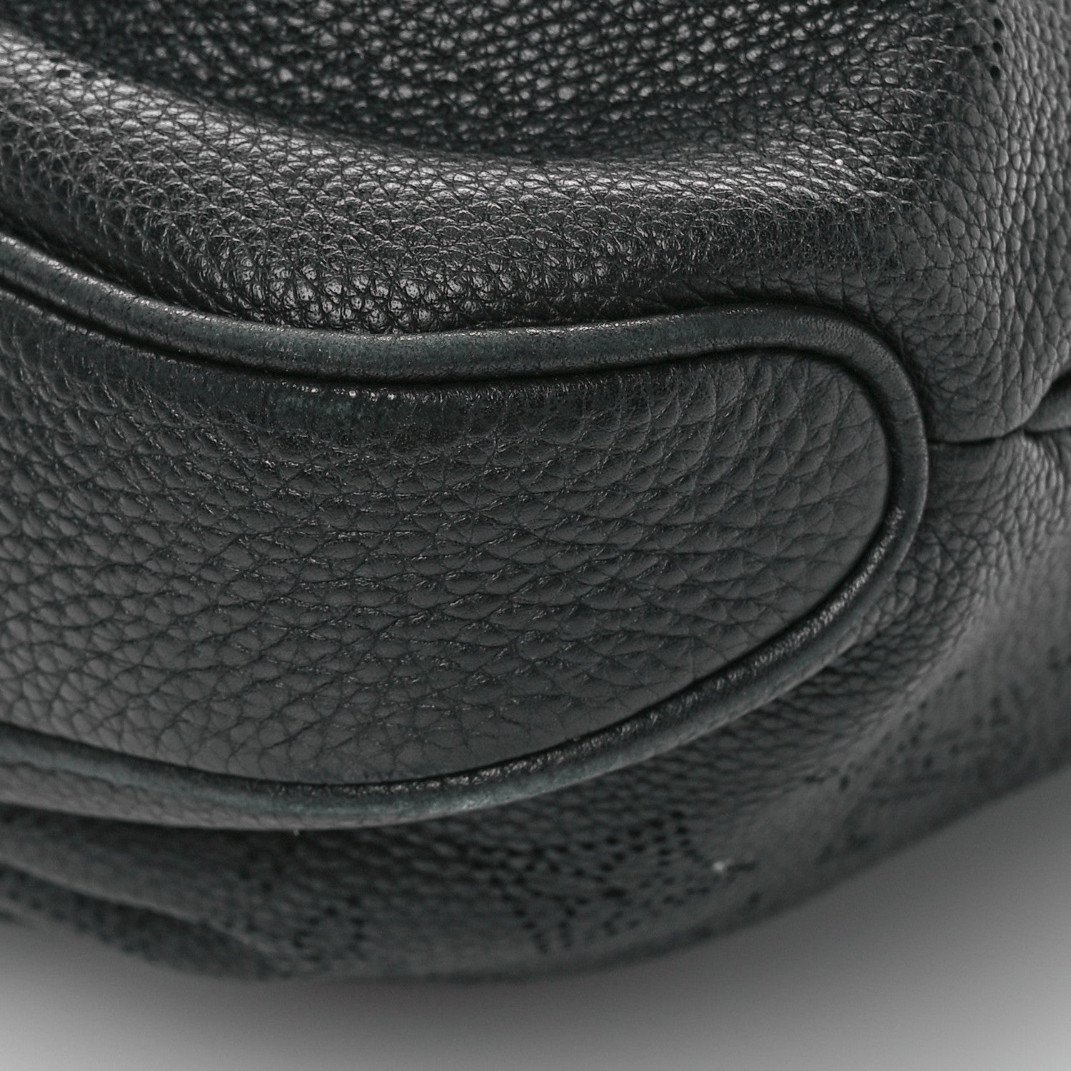 Louis Vuitton Mahina Selene MM Black 11 of 12