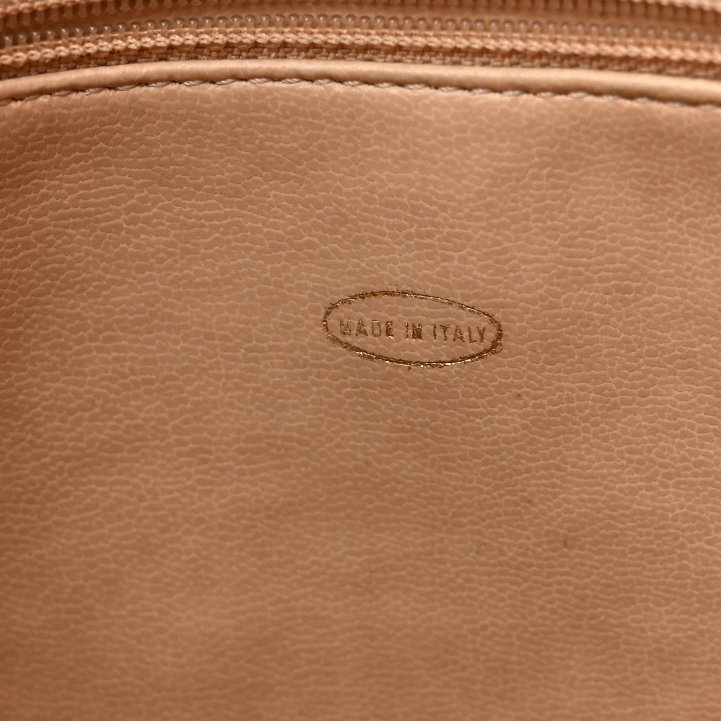 Caviar CC Shoulder Bag Pink