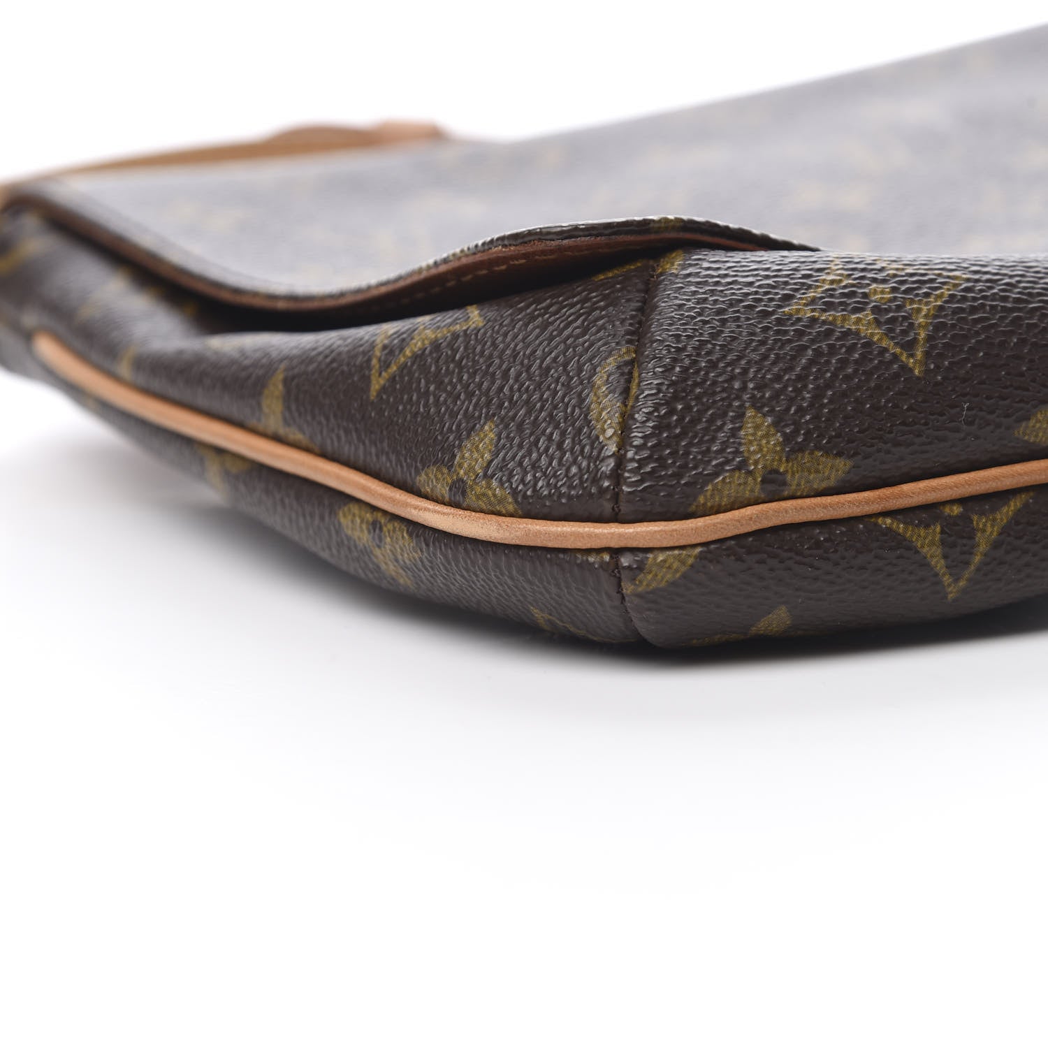 Louis Vuitton Monogram Musette Tango 9 of 11