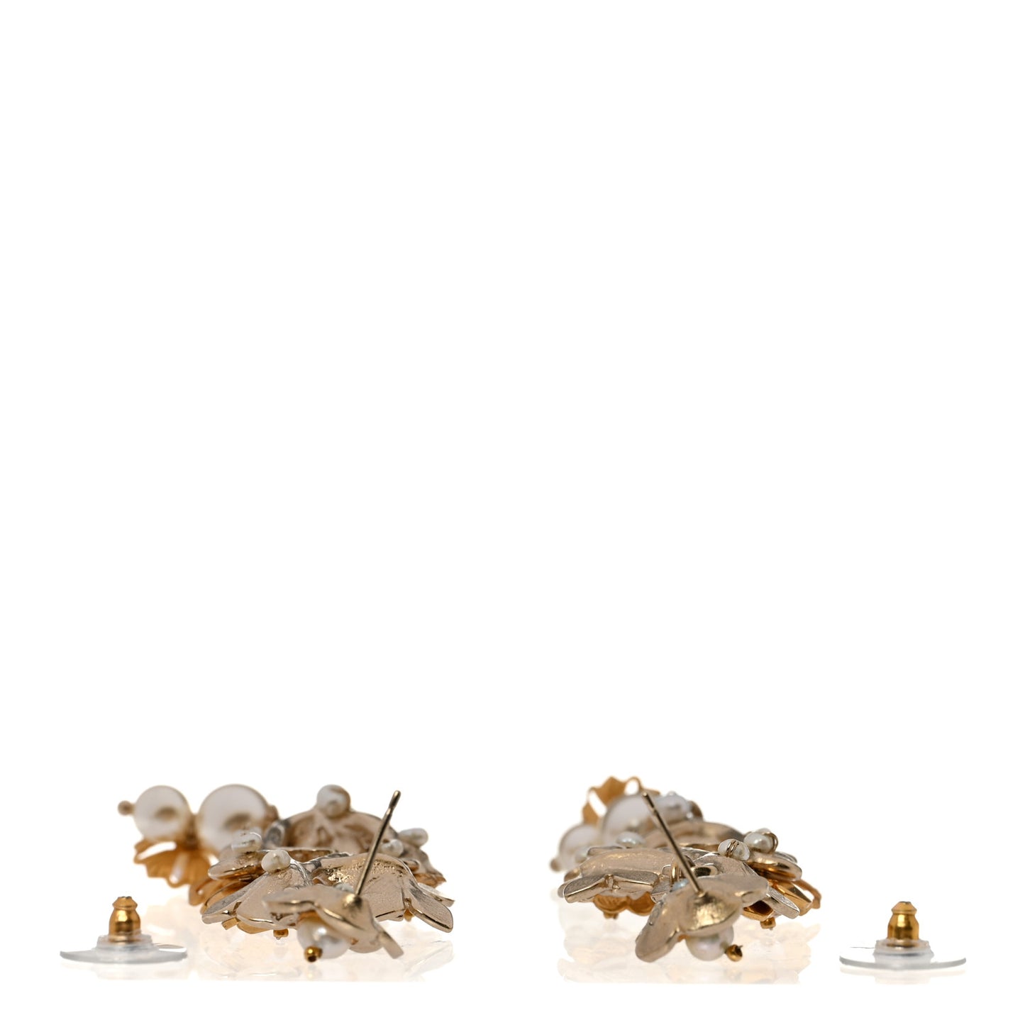 Pearl Camelia Earrings Gold