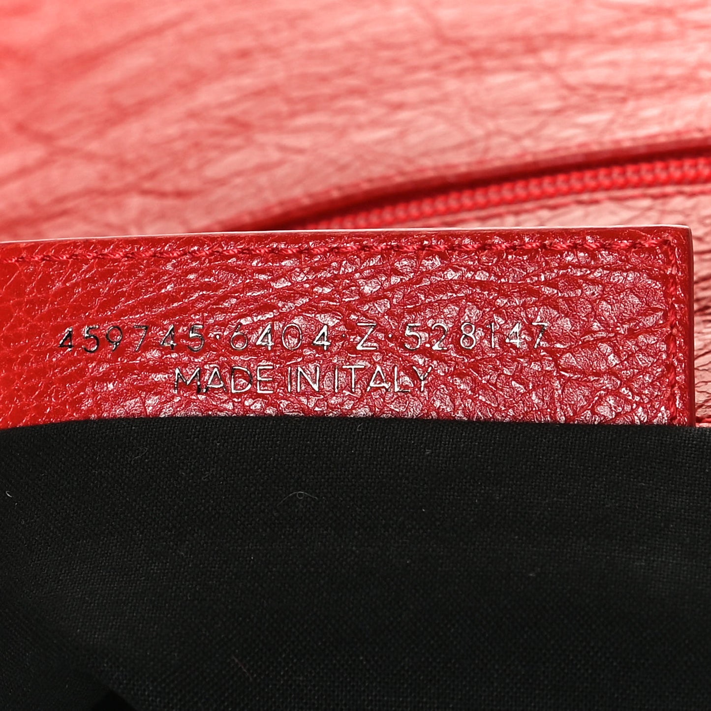 Agneau Arena Documents Case Bright Red