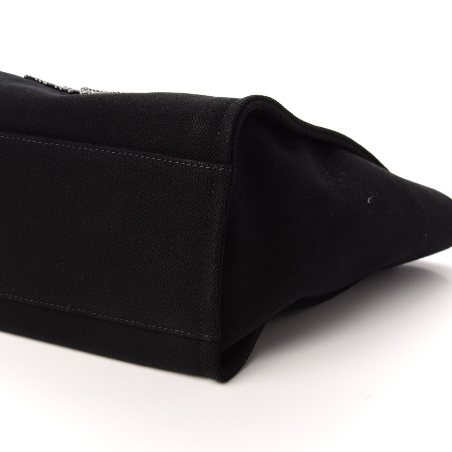 Canvas Pearl Medium Deauville Tote Black
