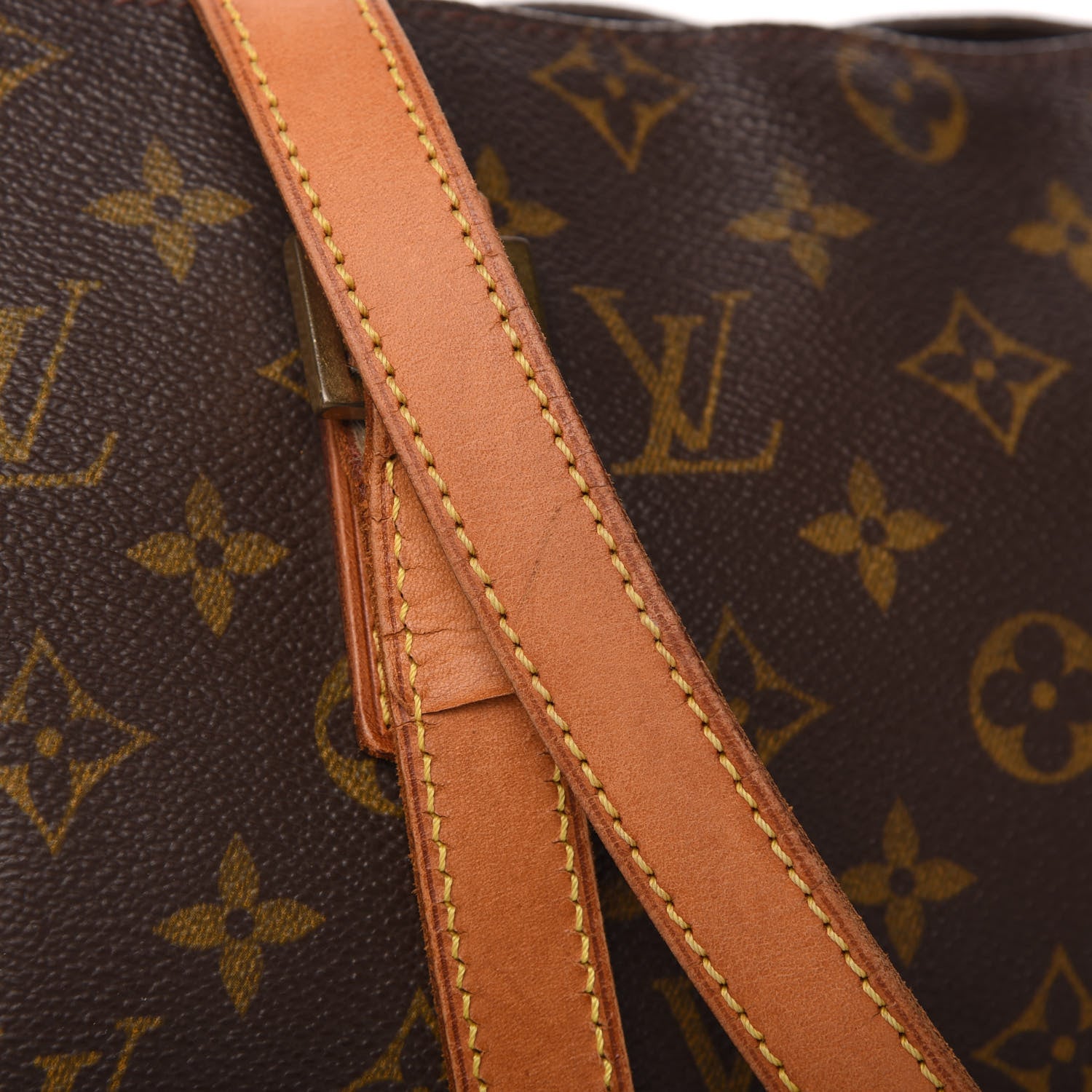 Louis Vuitton Monogram Cabas Mezzo 10 of 15