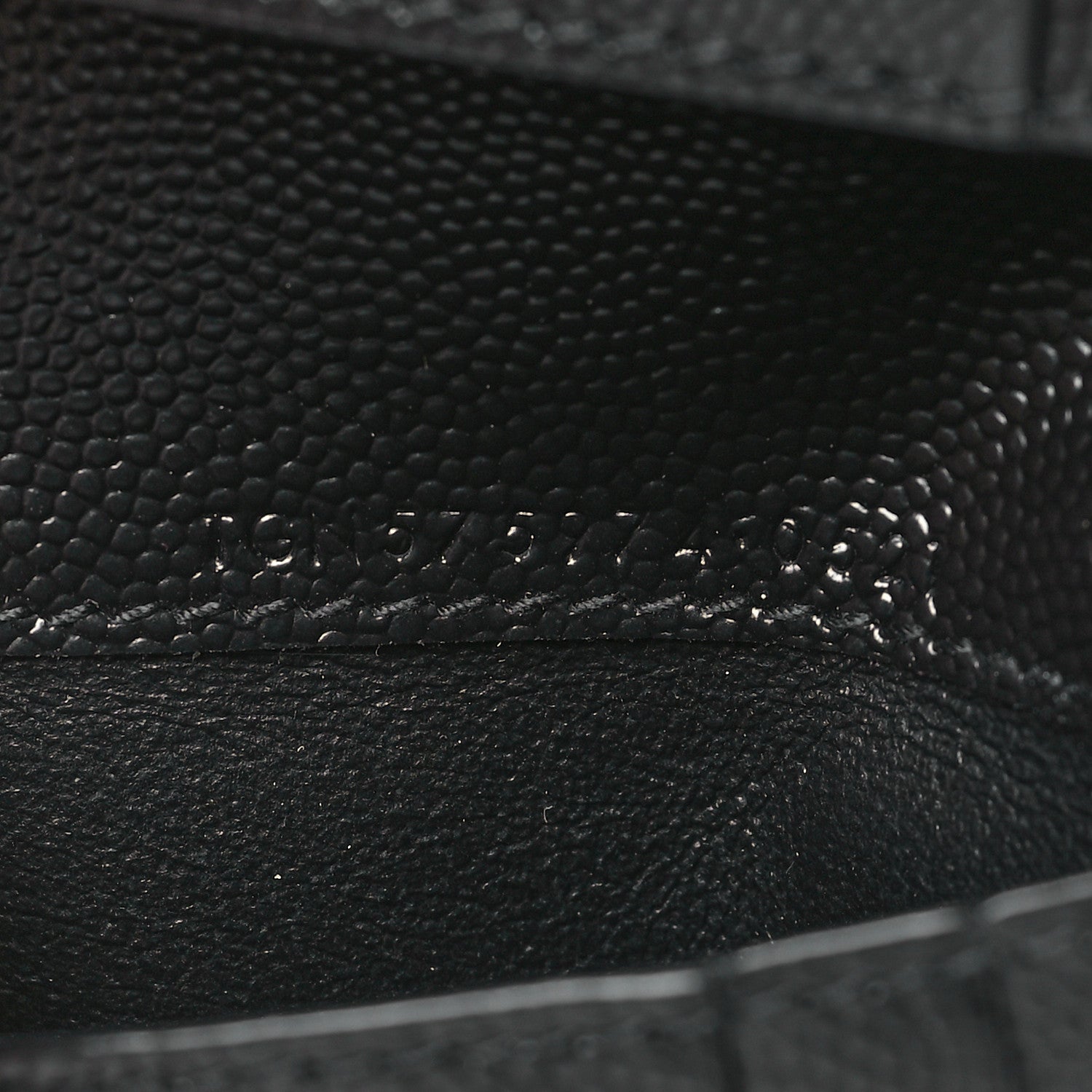 Saint Laurent Grain De Poudre Matelasse Chevron Monogram Zipped Two-Part Wallet Black 7 of 8