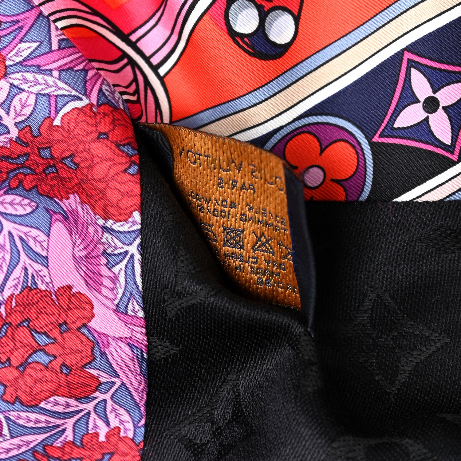 Louis Vuitton Wool Silk Be Mindful Monogram Shawl Magenta 5 of 5