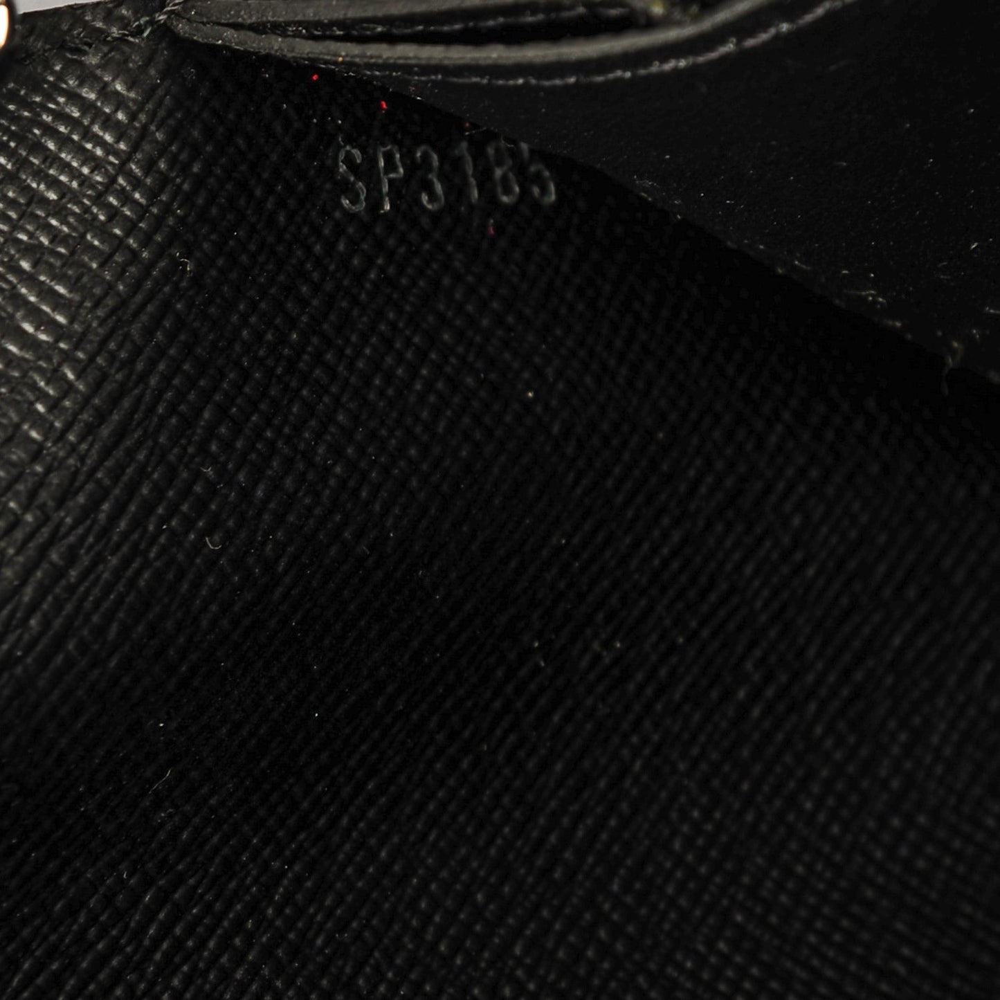 Monogram Palm Twist Chain Wallet Black White