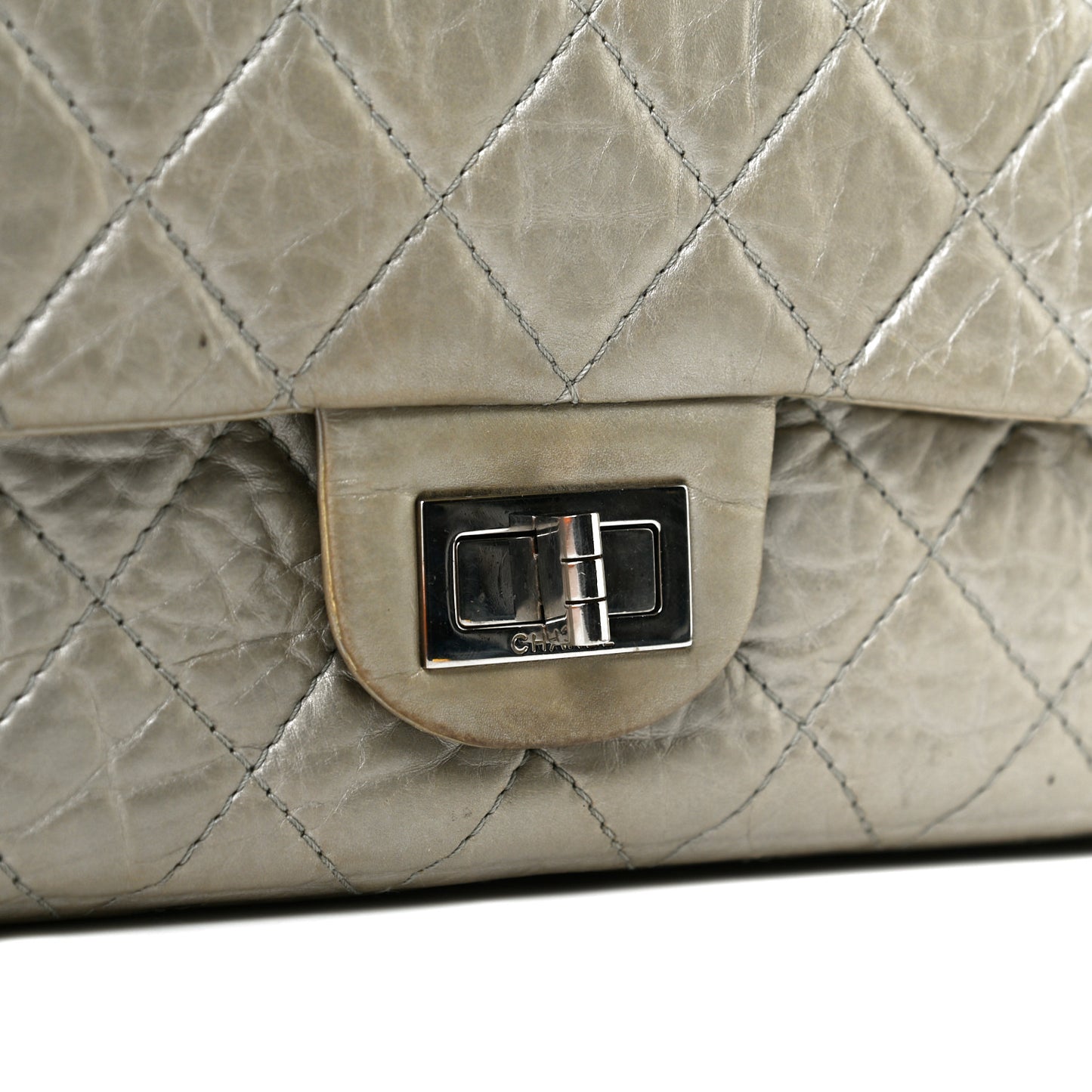 Metallic Aged Calfskin Quilted 2.55 Reissue 227 Flap Grey