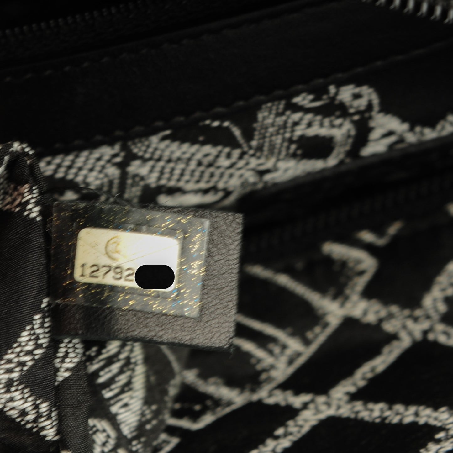 Calfskin Large Essential 31 Rue Cambon Tote Black