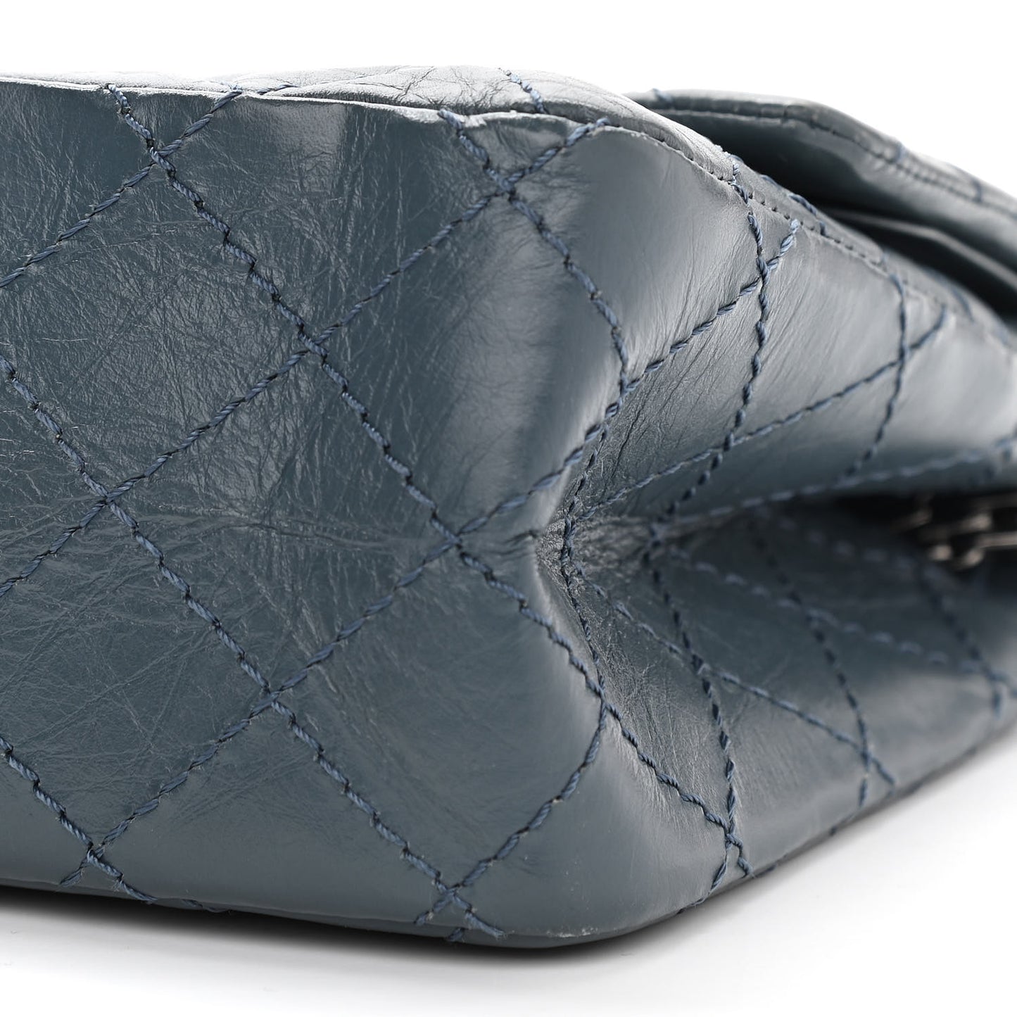 Aged Calfskin Quilted 2.55 Reissue 225 Flap Dark Blue