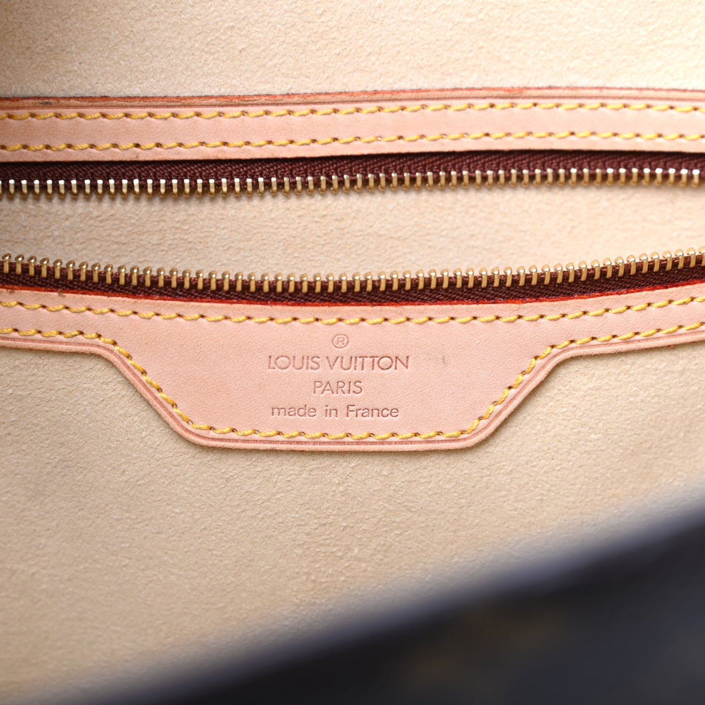 Monogram Babylone