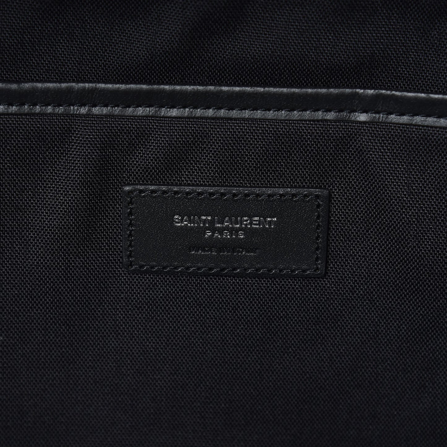 Textured Patent City Backpack Argent