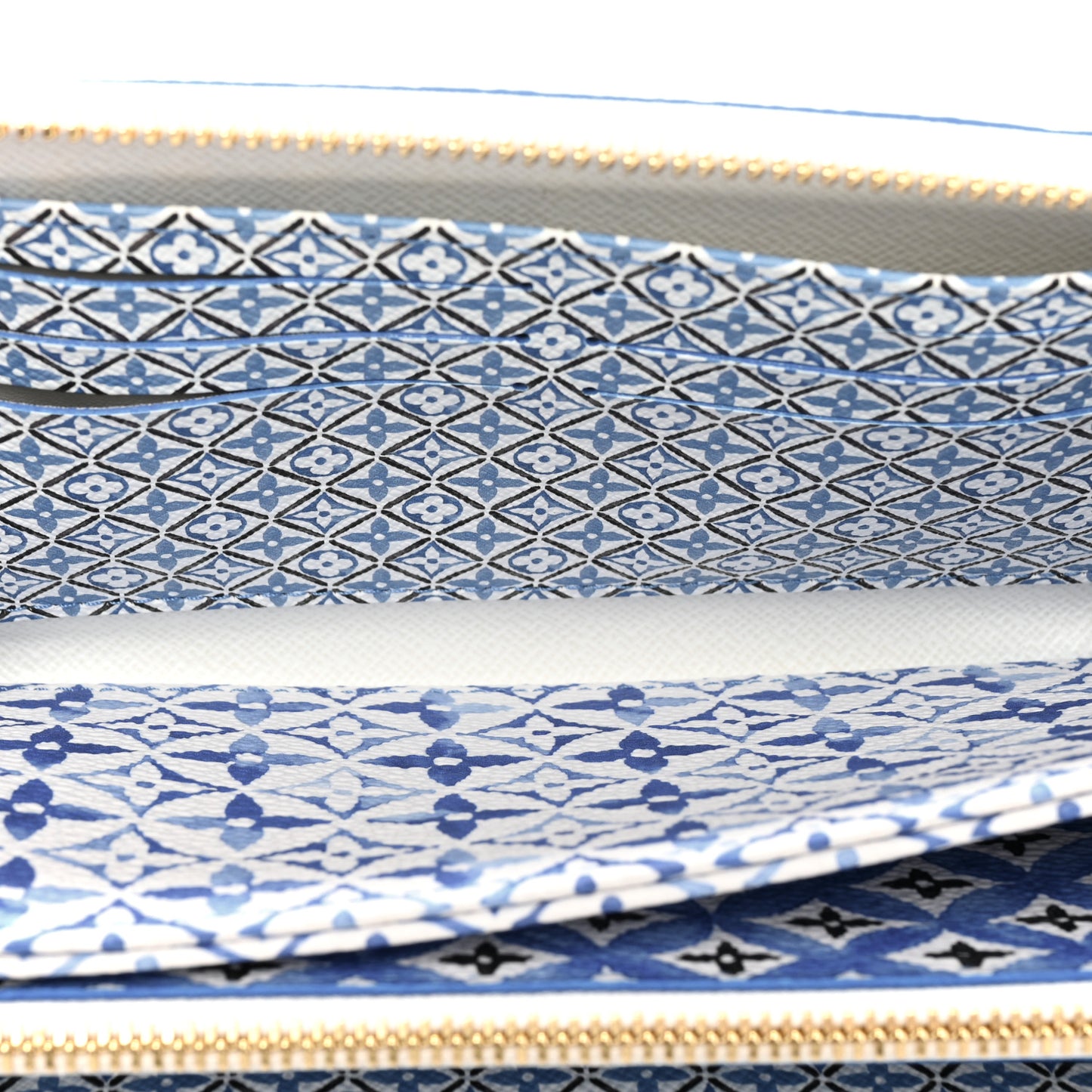 Monogram Giant By The Pool Zippy Wallet Resort Blue