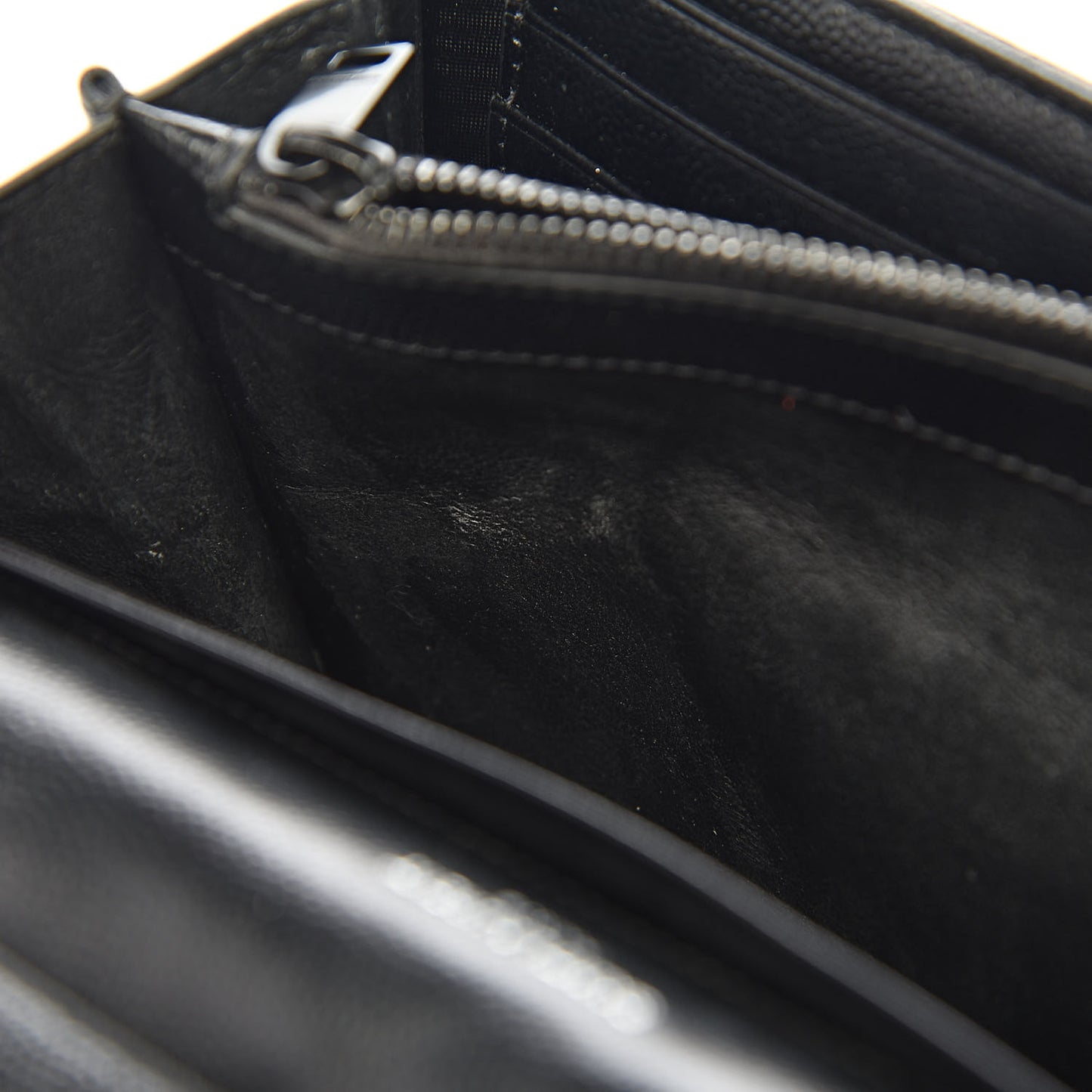 Grain De Poudre Matelasse Chevron Monogram Chain Wallet Black