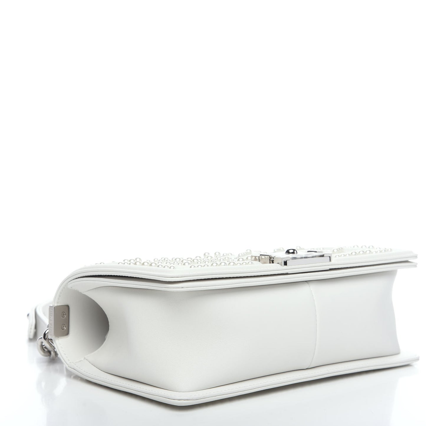 Calfskin Pearl Chevron Quilted Medium Boy Flap White