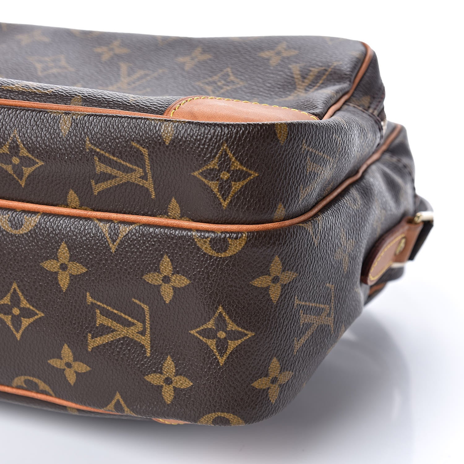 Louis Vuitton Monogram Nil 28 11 of 13