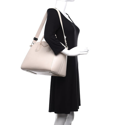 Givenchy Sugar Goatskin Medium Antigona Ivory 3 of 24