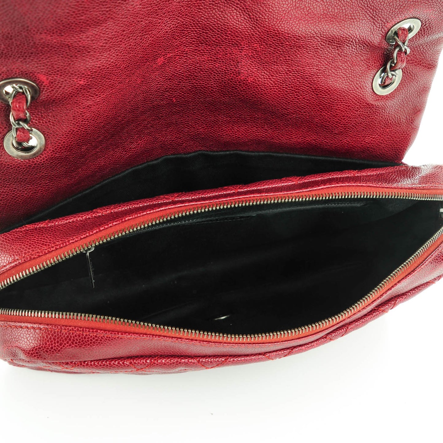 Iridescent Caviar Quilted Large Chic Flap Red