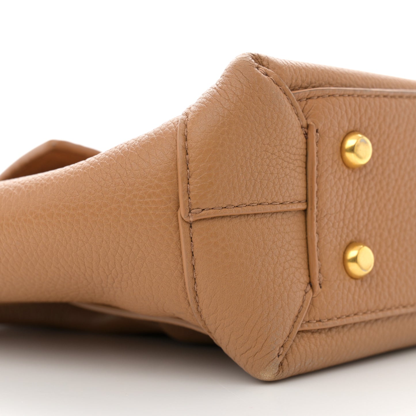 Grained Calfskin Maxi Intrecciato Small Arco Caramel