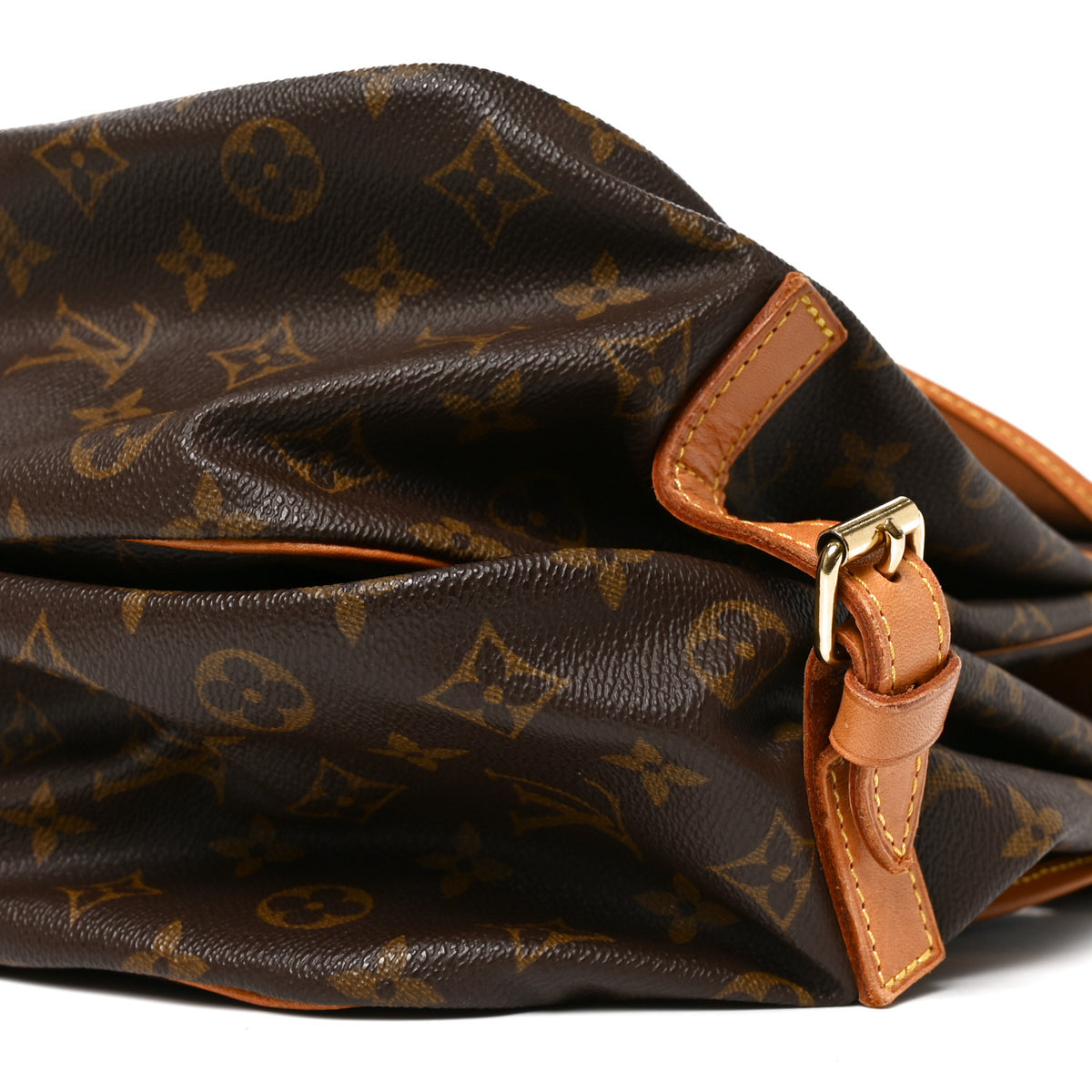 Monogram Saumur 35
