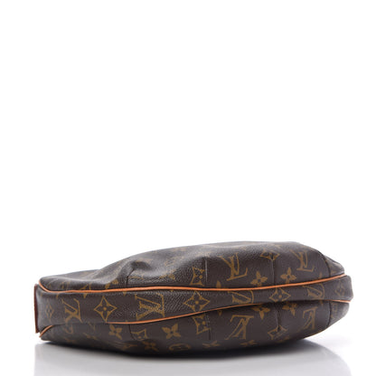 Louis Vuitton Monogram Croissant MM 4 of 9
