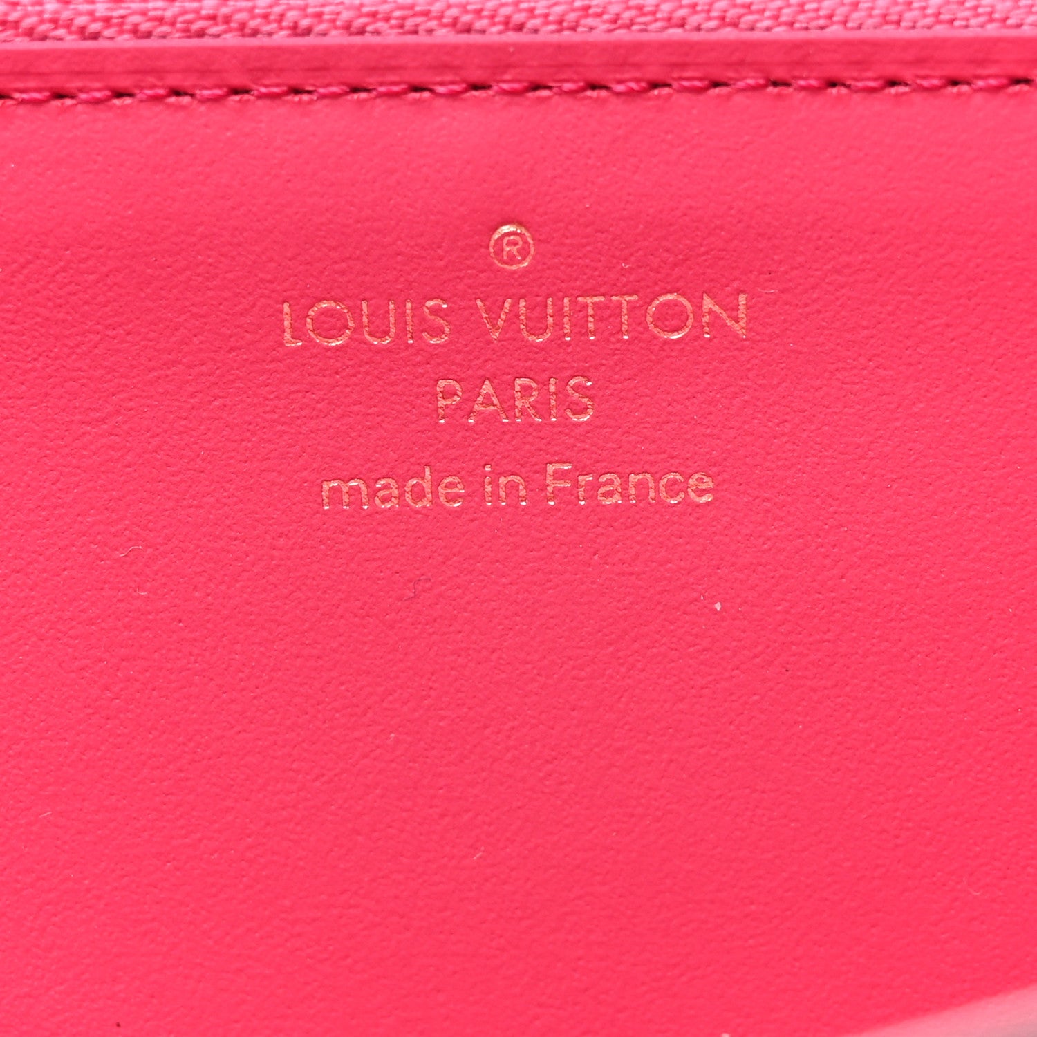 Louis Vuitton Taurillon Capucines Wallet Black 6 of 6