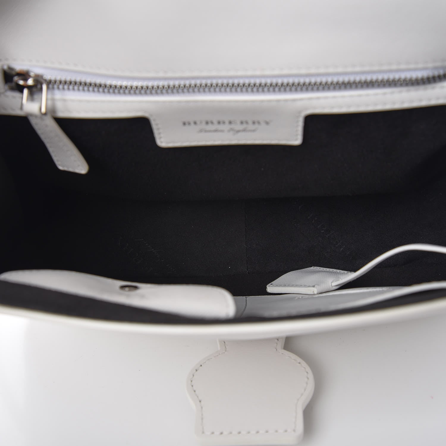 Burberry Trench Calfskin Medium DK88 Top Handle Bag Chalk White 8 of 11