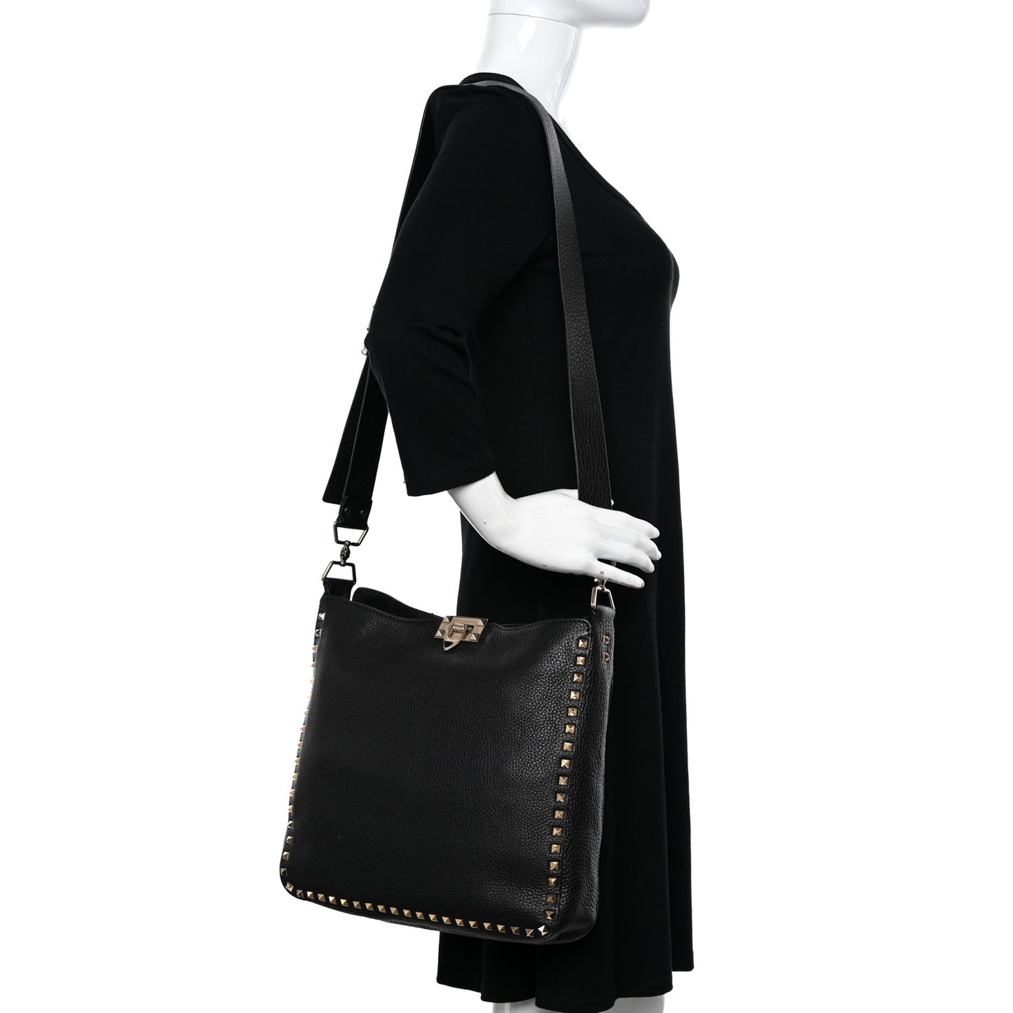 Pebbled Calfskin Large Rockstud Flip-Lock Messenger Bag Black