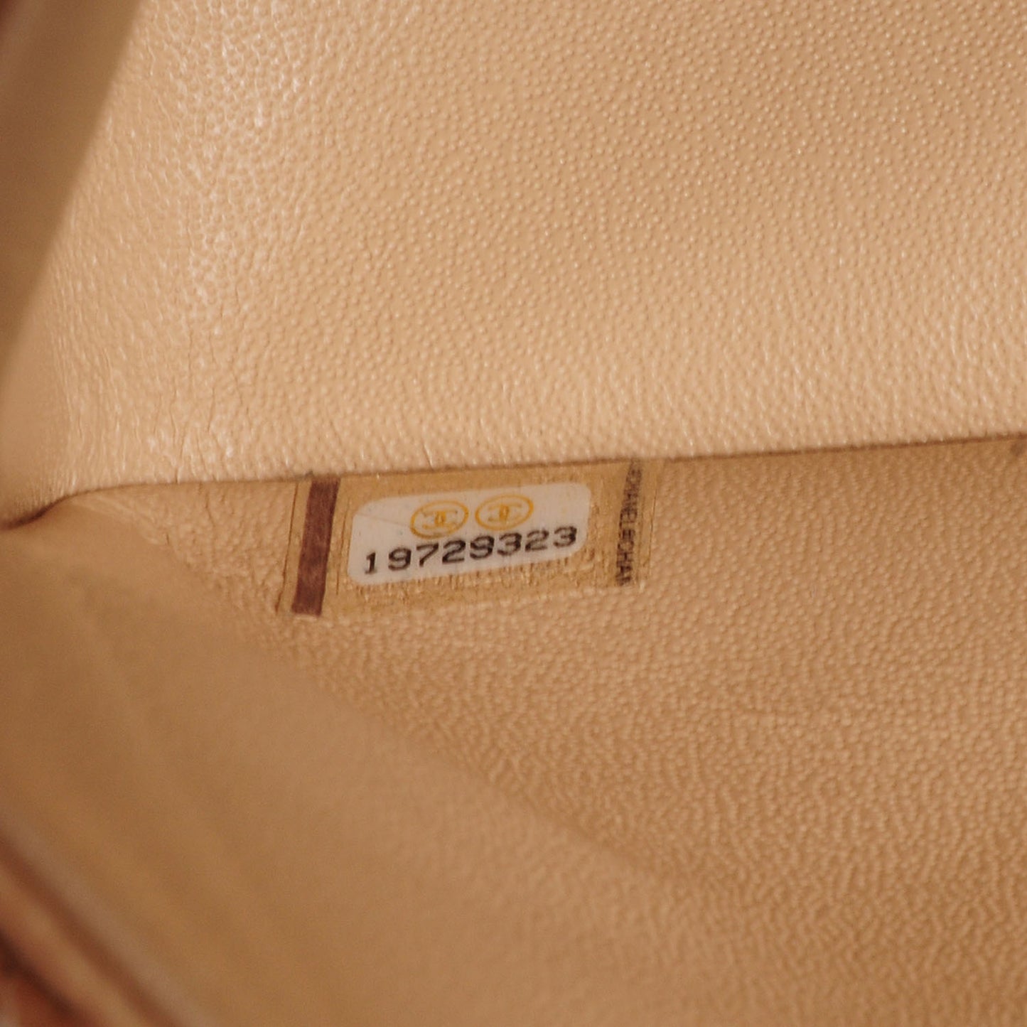 Caviar Jumbo Double Flap Beige Clair