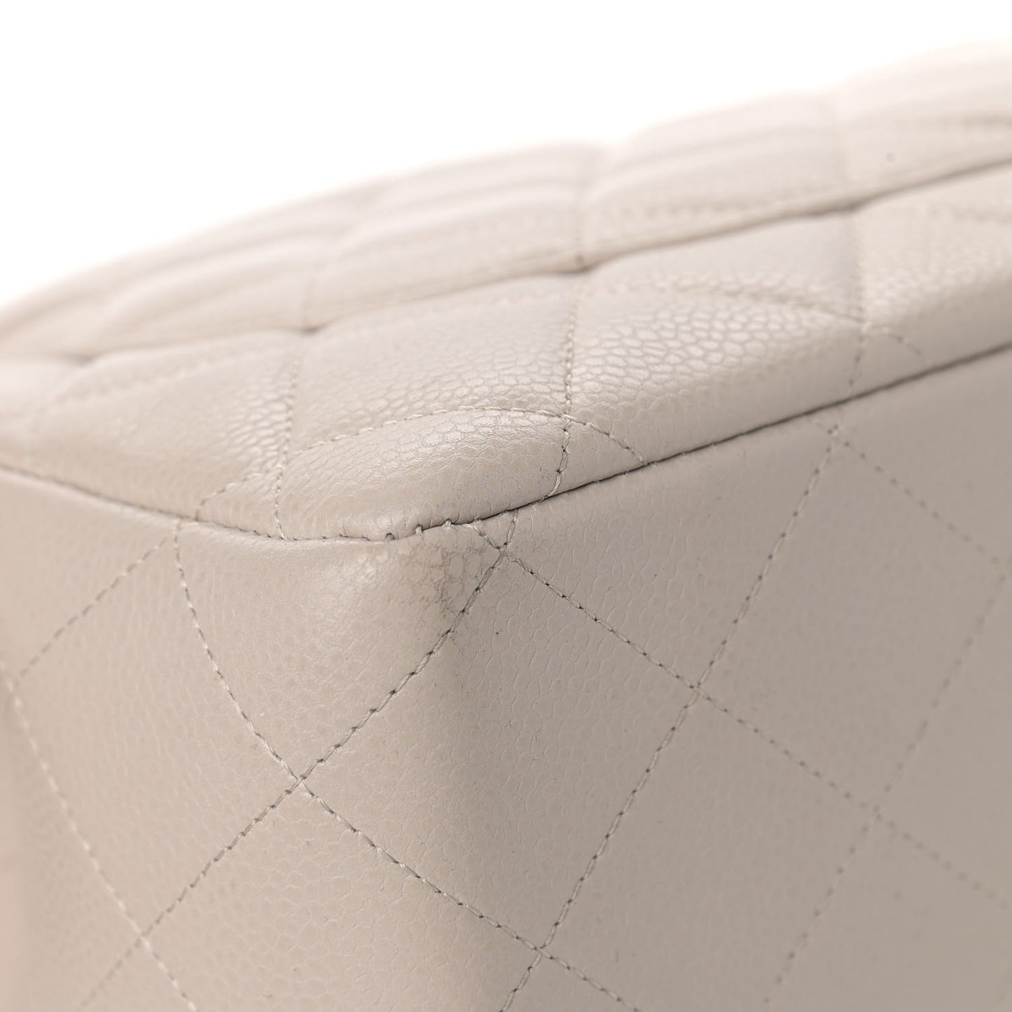 Caviar Quilted Jumbo Single Flap Ecru