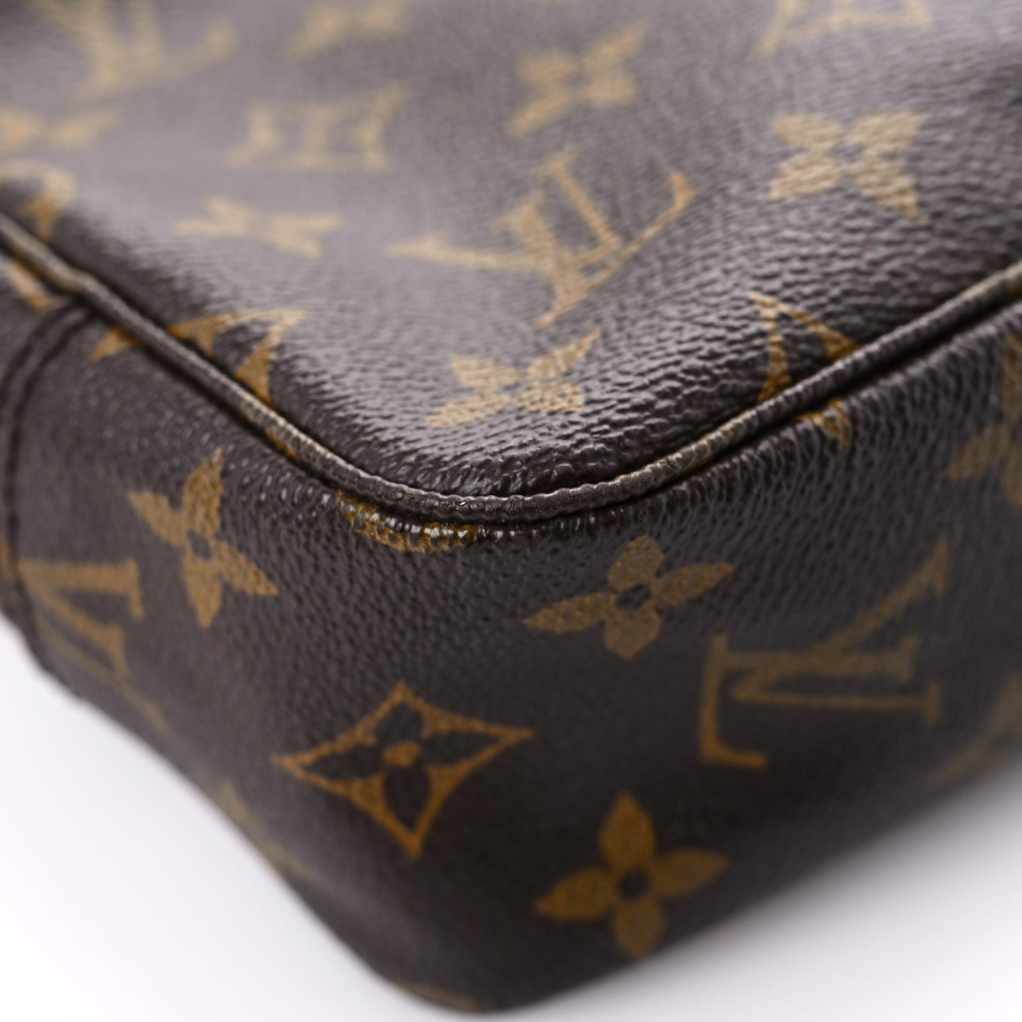 Monogram Trousse Toilette 23