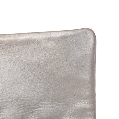 Chanel Metallic Calfskin Quilted 2.55 Reissue Clutch Silver 20 of 25