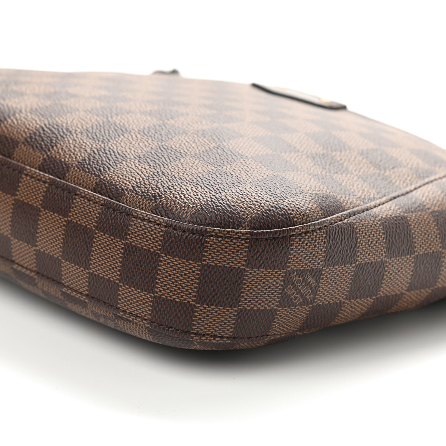 Louis Vuitton Damier Ebene South Bank Besace 10 of 10